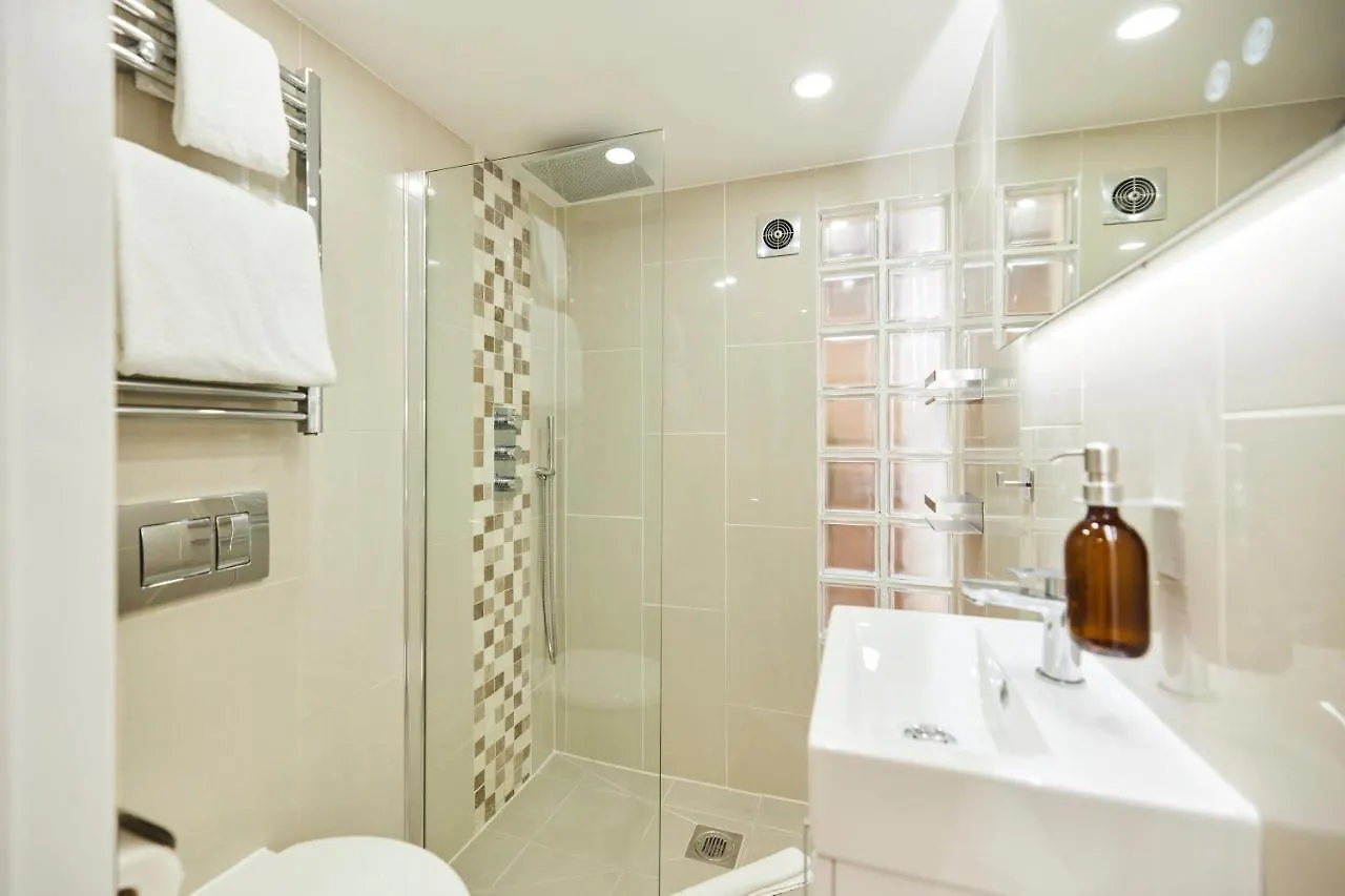 Apartment The Bermondsey Place - Cozy 2Bdr Flat London